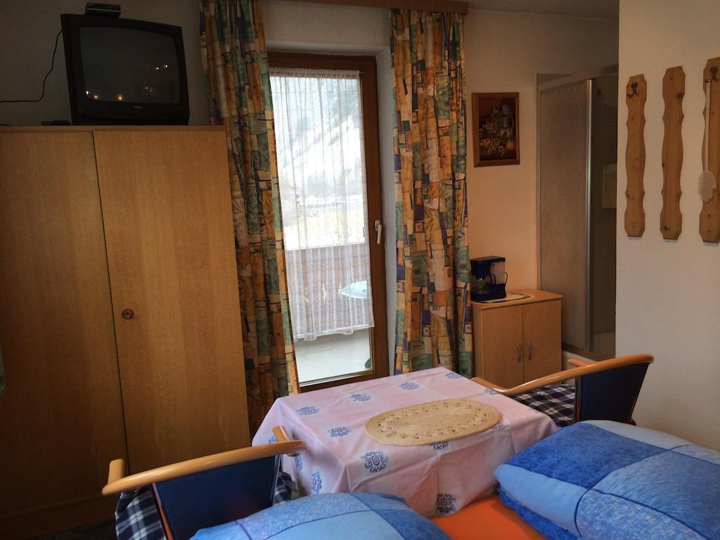 Bed and Breakfast Haus Scholl Нассерайт Номер фото